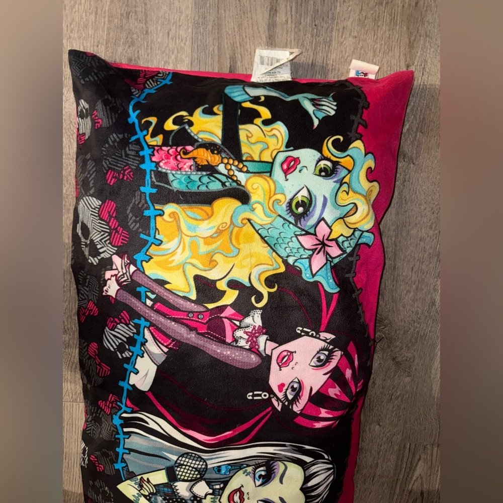 Monster High 2014 RARE BODY PILLOW - Picture 8 of 14